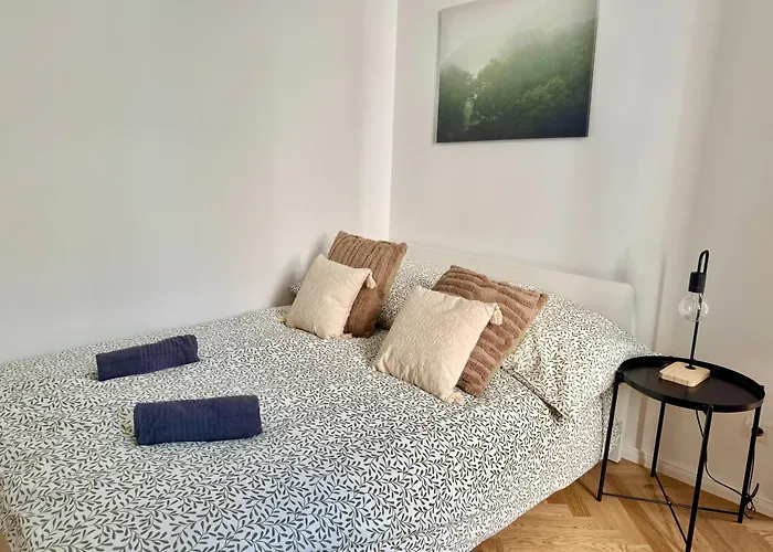 Stylish Renovated Near Center Apartment Vienna